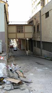 la cite Perret l'entree du parking souterrain 